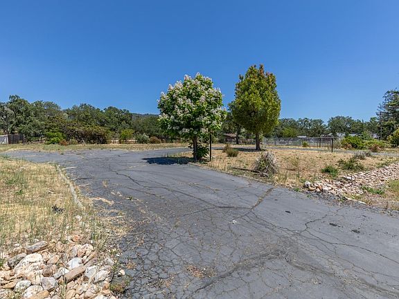 5th image of 12311 Adine Ct