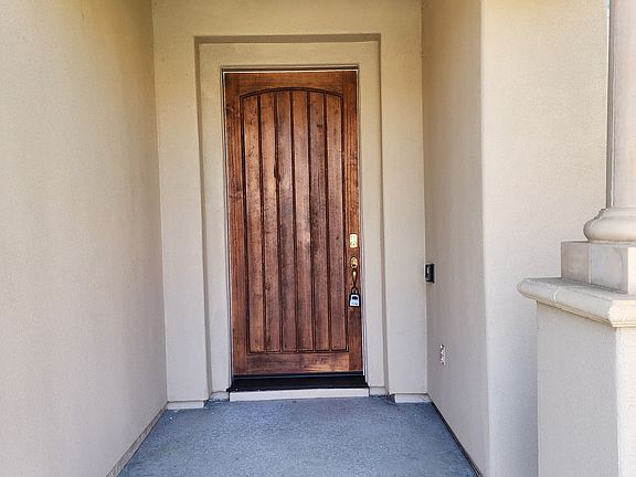 2nd image of 5066 Mertola Dr