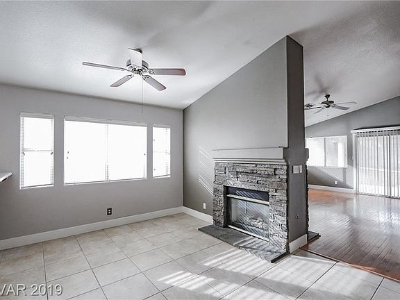 5th image of 3949 Broad Meadow Ct