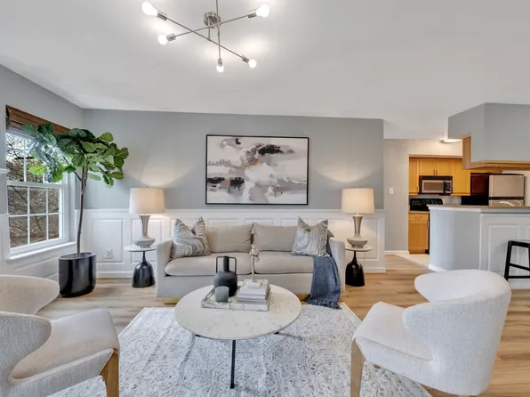 3309 Wyndham Cir APT 3185, Alexandria, VA 22302