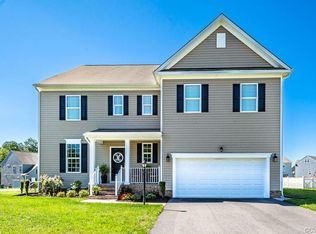 10113 Cameron Ridge Dr, Ashland, VA 23005