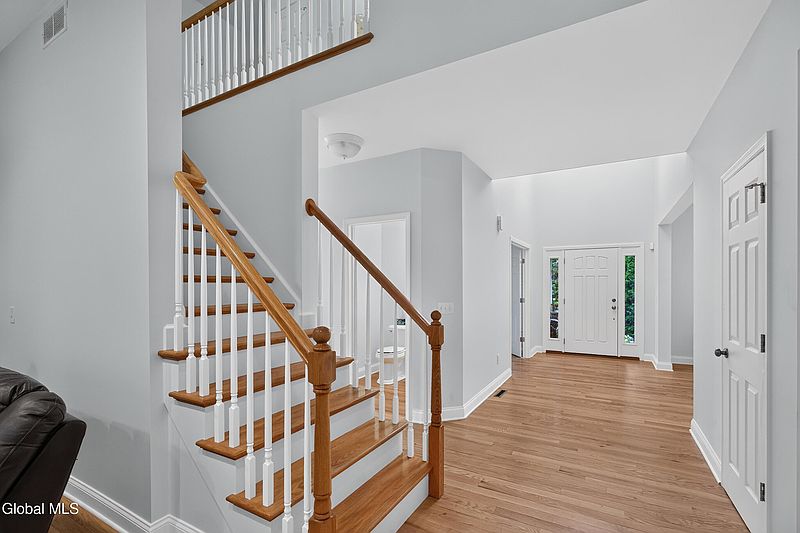 4th image of 12 Carrington Court