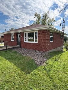 175 South Main Street, Dickeyville, WI, 53808