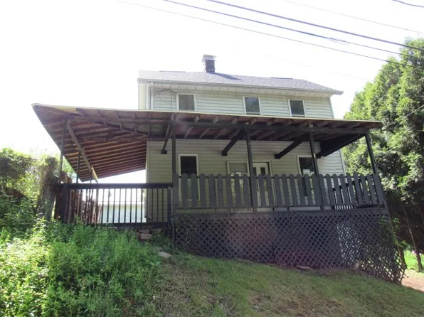 250 Bushwack Rd, Johnstown, PA 15904