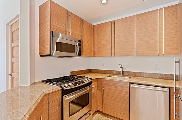 Rented by Keller Williams NYC | media 17