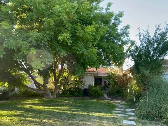 2nd image of 696 E Dovewood Ln