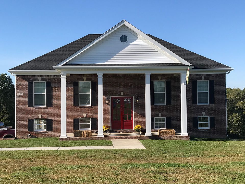 1st image of 227 Foxmoore Dr