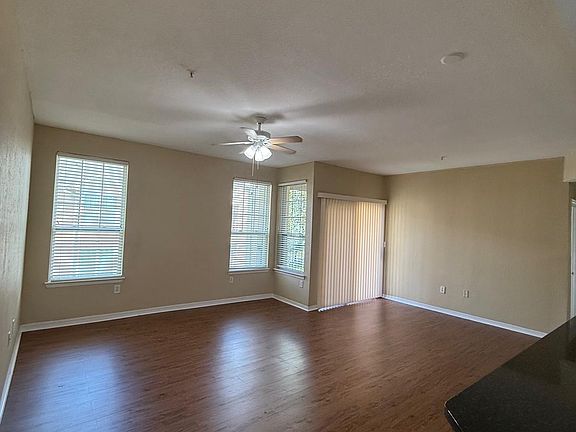 3rd image of 2000 Erving Cir APT 305