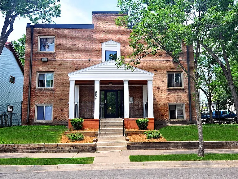 Morrison Village Apartments — Photo 8