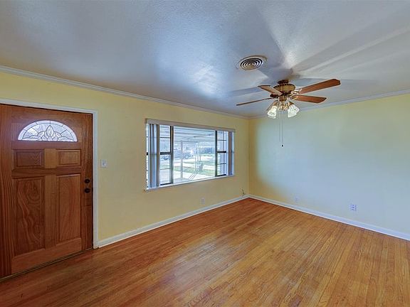 2nd image of 12021 Palmfree St