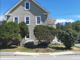 890 Washington St, Colebrook, NH