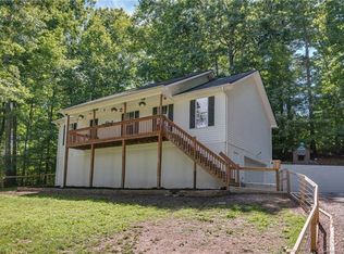 46 Dew Mountain Ln, Zirconia, NC 28790
