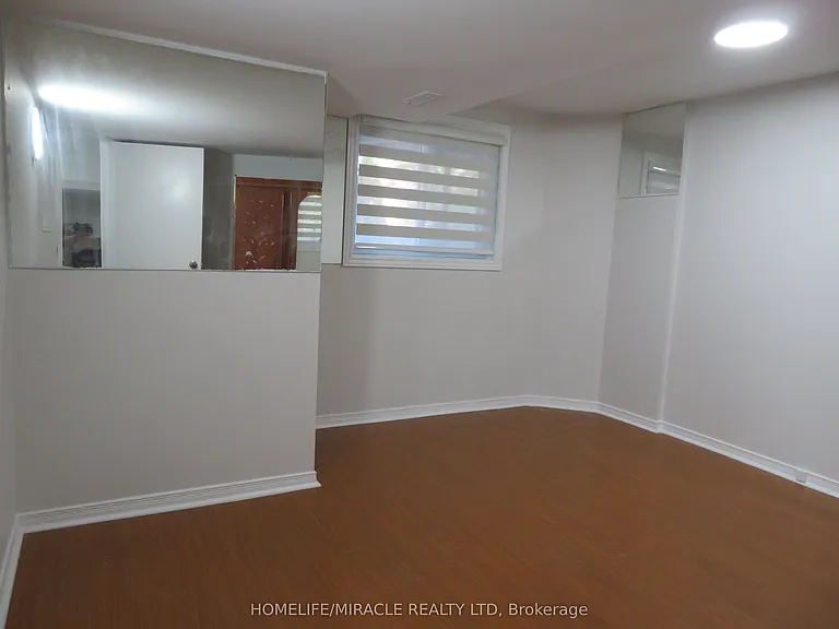 10 Pine Bough Mnr — Photo 22