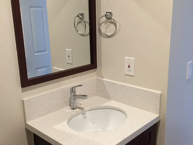 Vanity sink