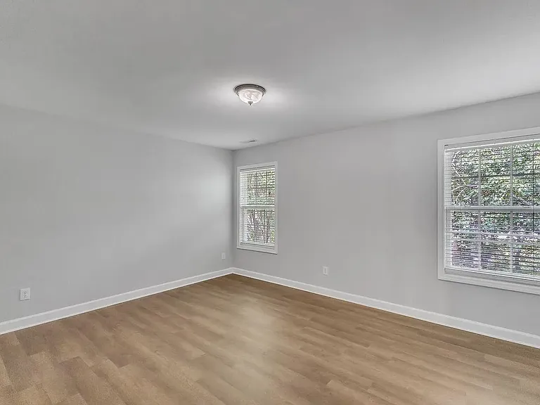 9301 Perini Ct — Photo 46