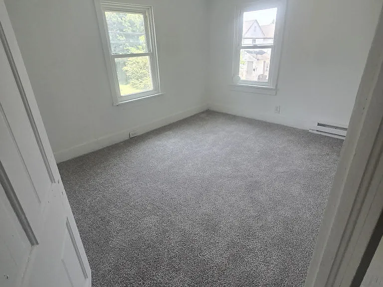 913 Pine St — Photo 14