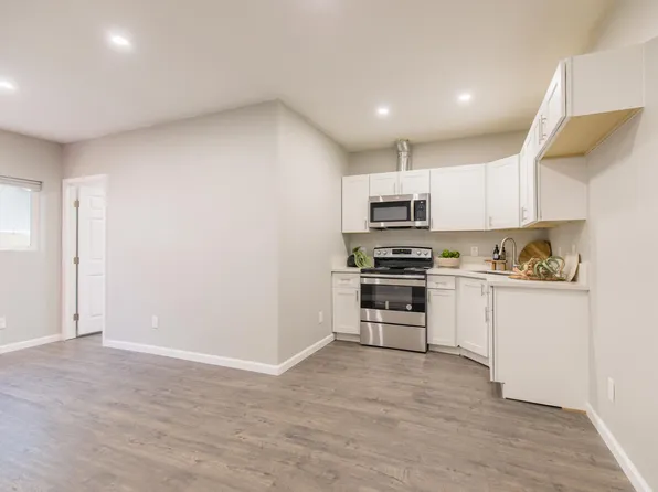 1214 Sterling Ave #B, Calexico, CA 92231