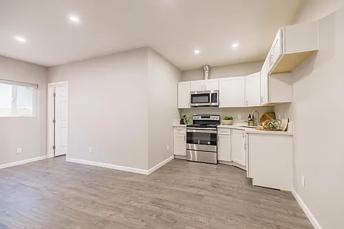 1214 Sterling Ave #B Photo 1