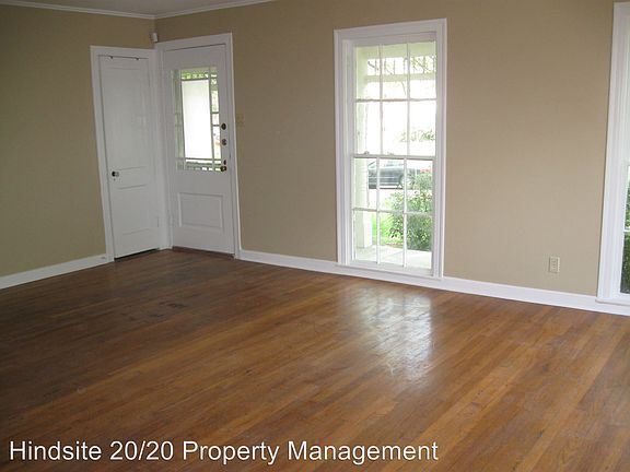 3rd image of 3303 Tom Green St #A