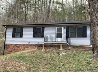 2256 Staircase Rd, Lenoir, NC 28645