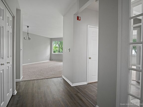 5th image of 2806 Kentshire Ct