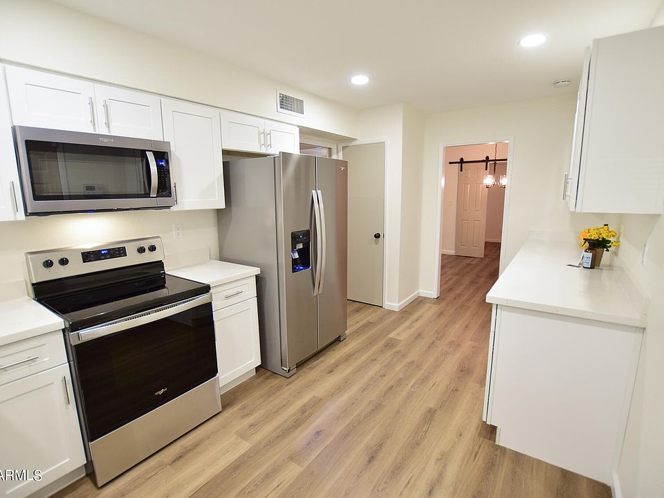 1st image of 10259 N 101ST Avenue