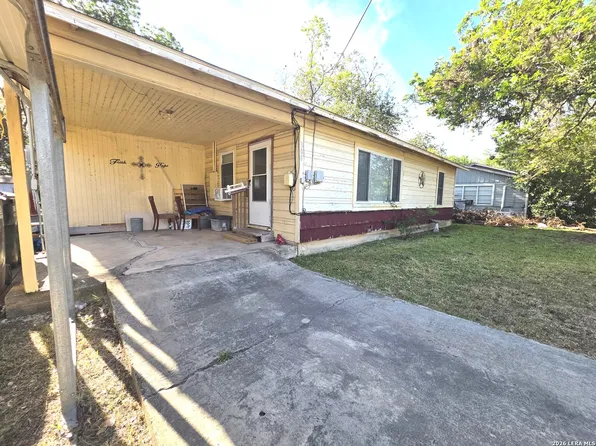 308 LINDA DR, San Marcos, TX 78666