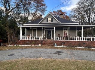 2504 Summerville Rd, Phenix City, AL 36867