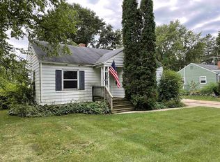 827 W South St, Stoughton, WI 53589