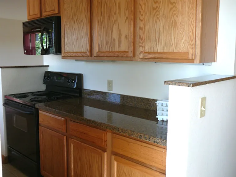 220 Homestead Rd #213 — Photo 5