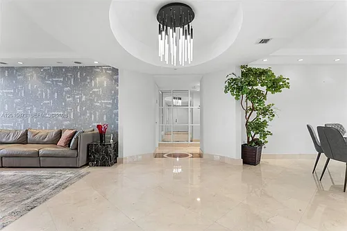 19111 Collins Ave Photo 1
