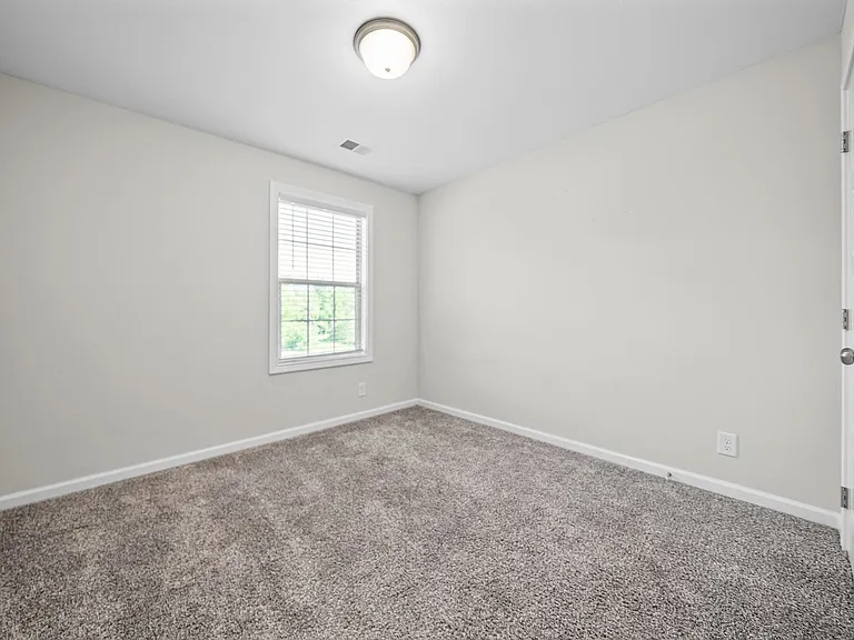 748 Jodine Ann Dr — Photo 22