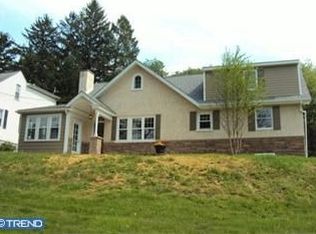 12 Snuff Mill Rd, Wilmington, DE 19807