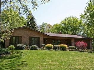 37 Heather Dr, Rochester, NY 14625