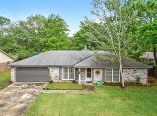 3617 Ridgecrest Dr, Gautier, MS 39553