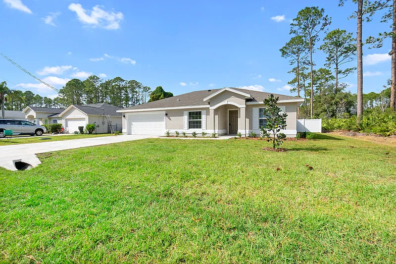 4 bed, 2.0 bath, 2321 sqft, $2,250 — Photo 4