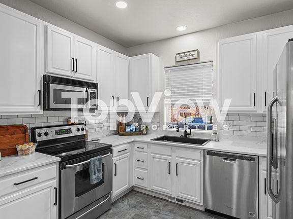 5th image of 2259 Falkirk Dr