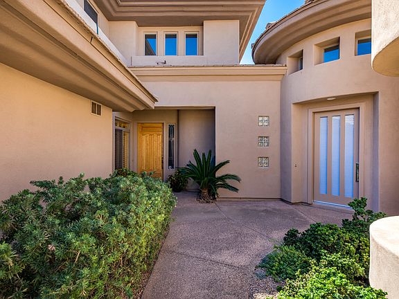 3rd image of 15240 N Clubgate Dr Unit 173