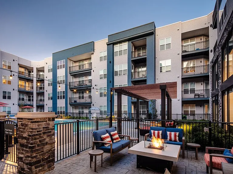 Outdoor lounge