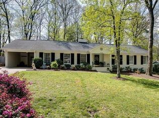 1000 Shady Bluff Dr, Charlotte, NC 28211