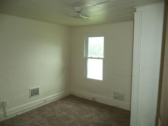 5th image of 1125-27 Tod Ave S