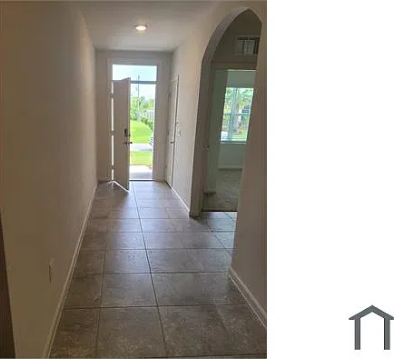 4 bed, 1828 sqft, $2,500 — Photo 2