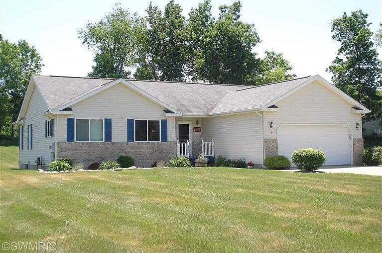 1st image of 1415 Red Clover Hills Dr