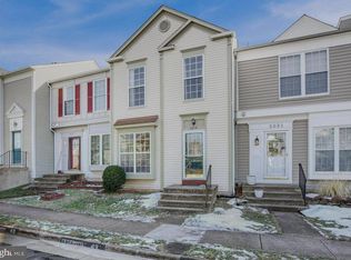3019 McMaster Ct, Herndon, VA 20171