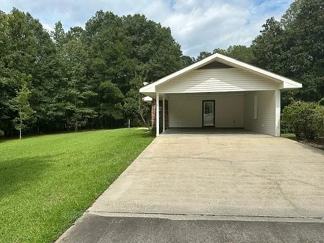 3 bed, 2.0 bath, 1522 sqft, $1,500 — Photo 3