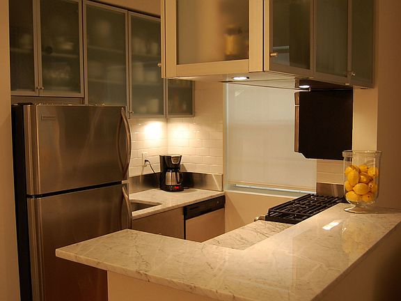 Marble/stainless kitchen