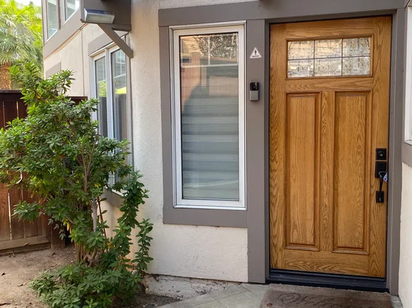 1090 Rocton Dr, Pasadena, CA 91107