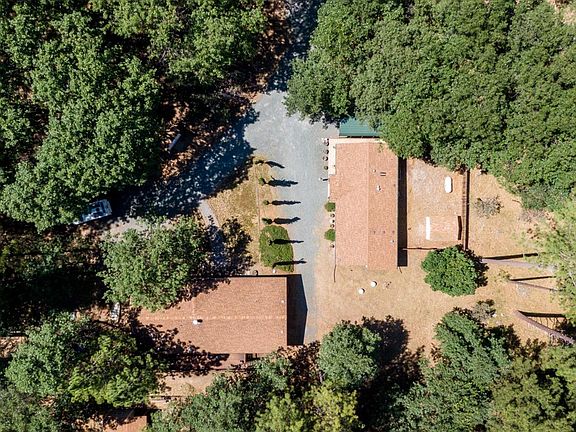 3rd image of 4625 Chaparral Dr