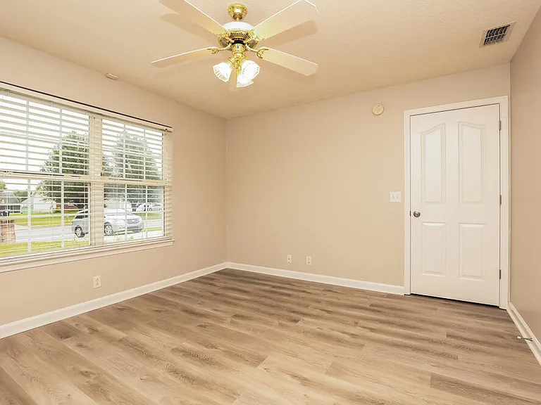 1280 Saint Andrews Dr — Photo 14