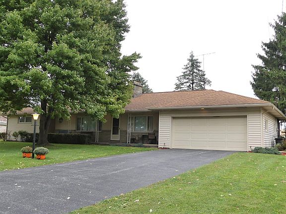5th image of 1166 Forest Hill Dr